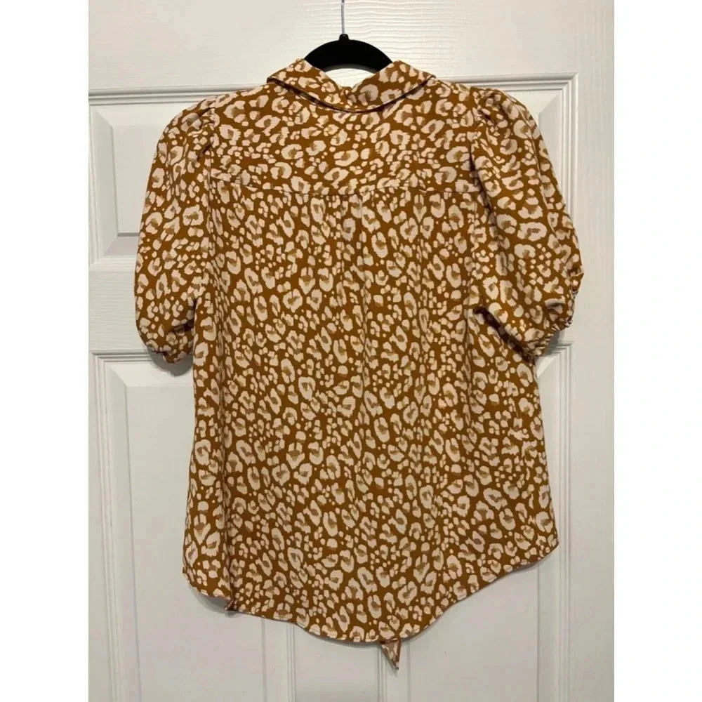 Women's Nine West Blouse, Size M, Brown Leopard Print - Picture 2 of 3